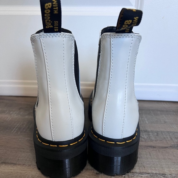 2976 Quad Platform Chelsea Boot - White - Size 6 - Picture 8 of 11